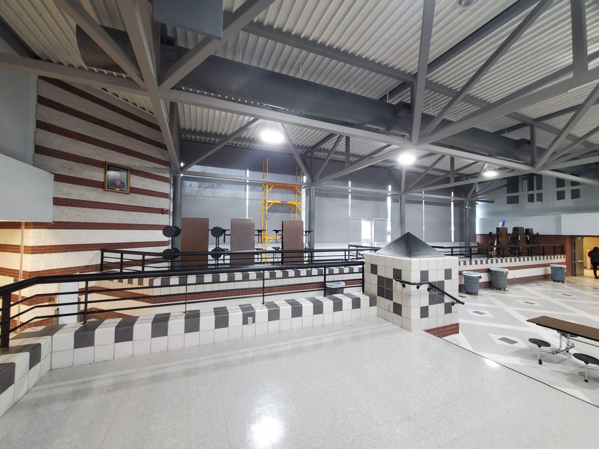 Harrison HS Mechoshade | Peak Window Coverings